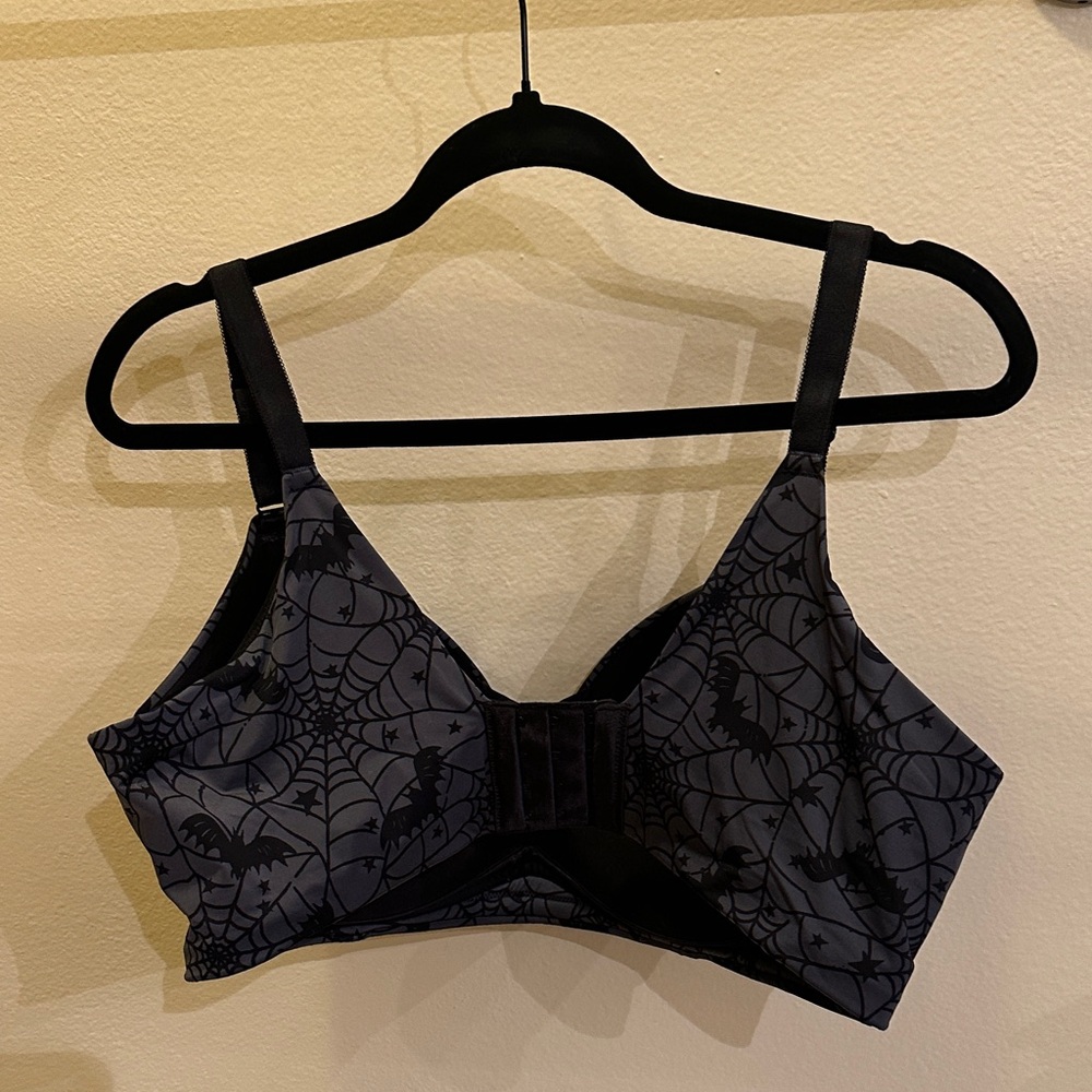 Dark Gray Spiderweb Print Wireless Bra - Women Intimates - Picture 3 of 3